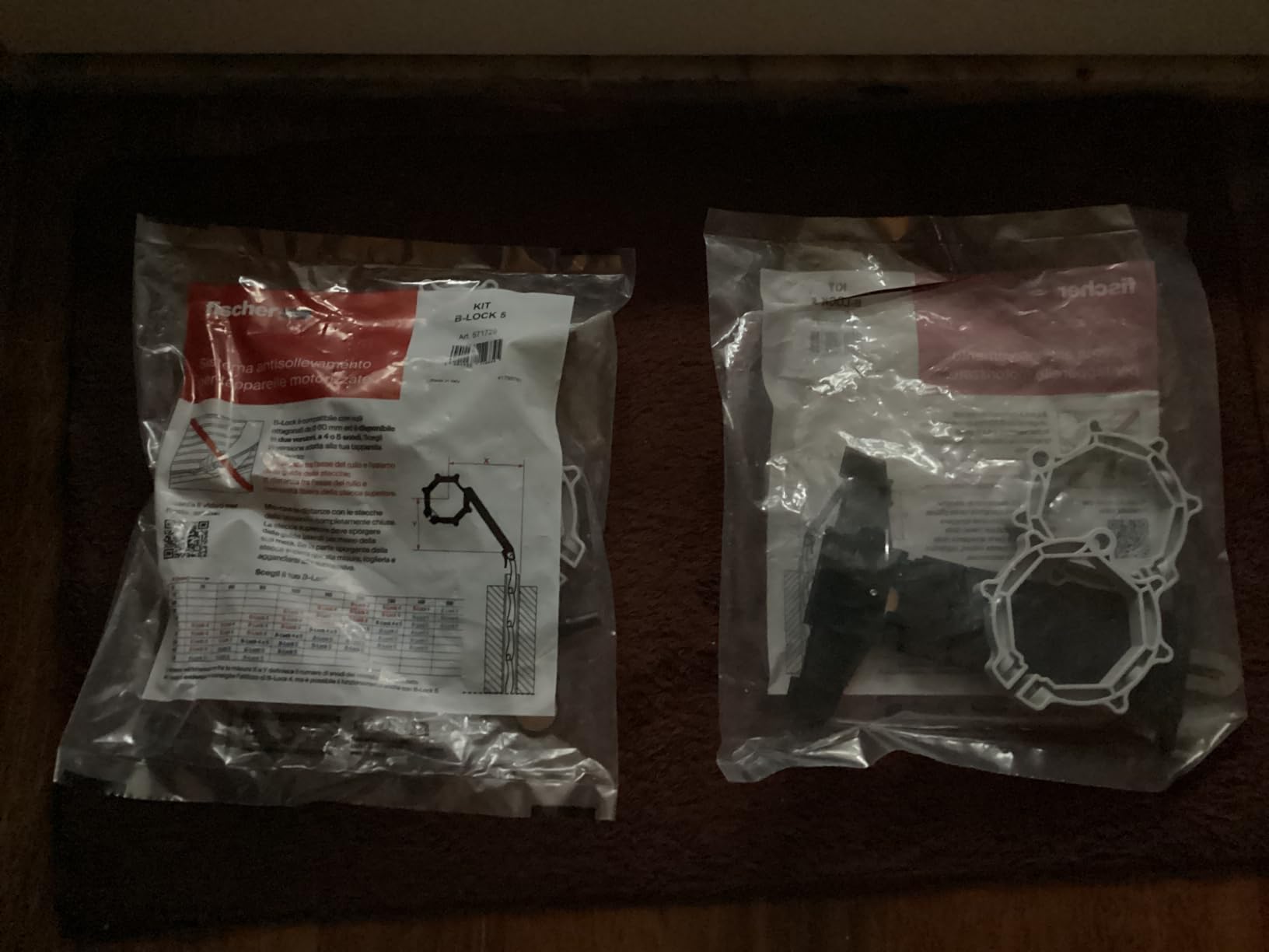 Fischer B-Lock 5 blocco tapparelle antisollevamento rullo 60 mm