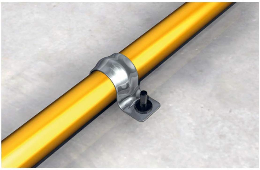 Fischer BSM graffetta tubi 28 mm 25 pezzi post-installazione