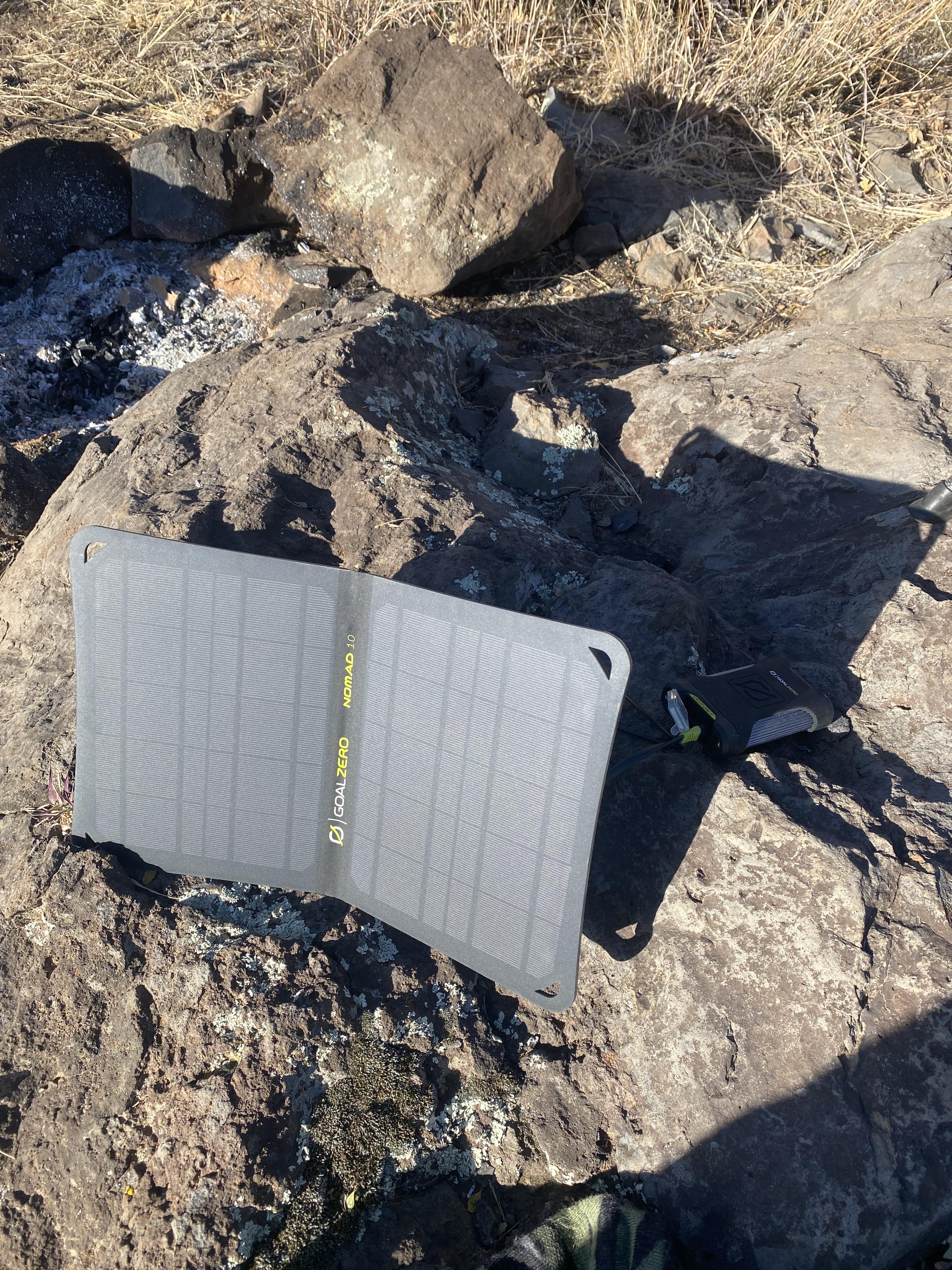 GoalZero Venture 35 + Nomad 10 kit solare da campeggio