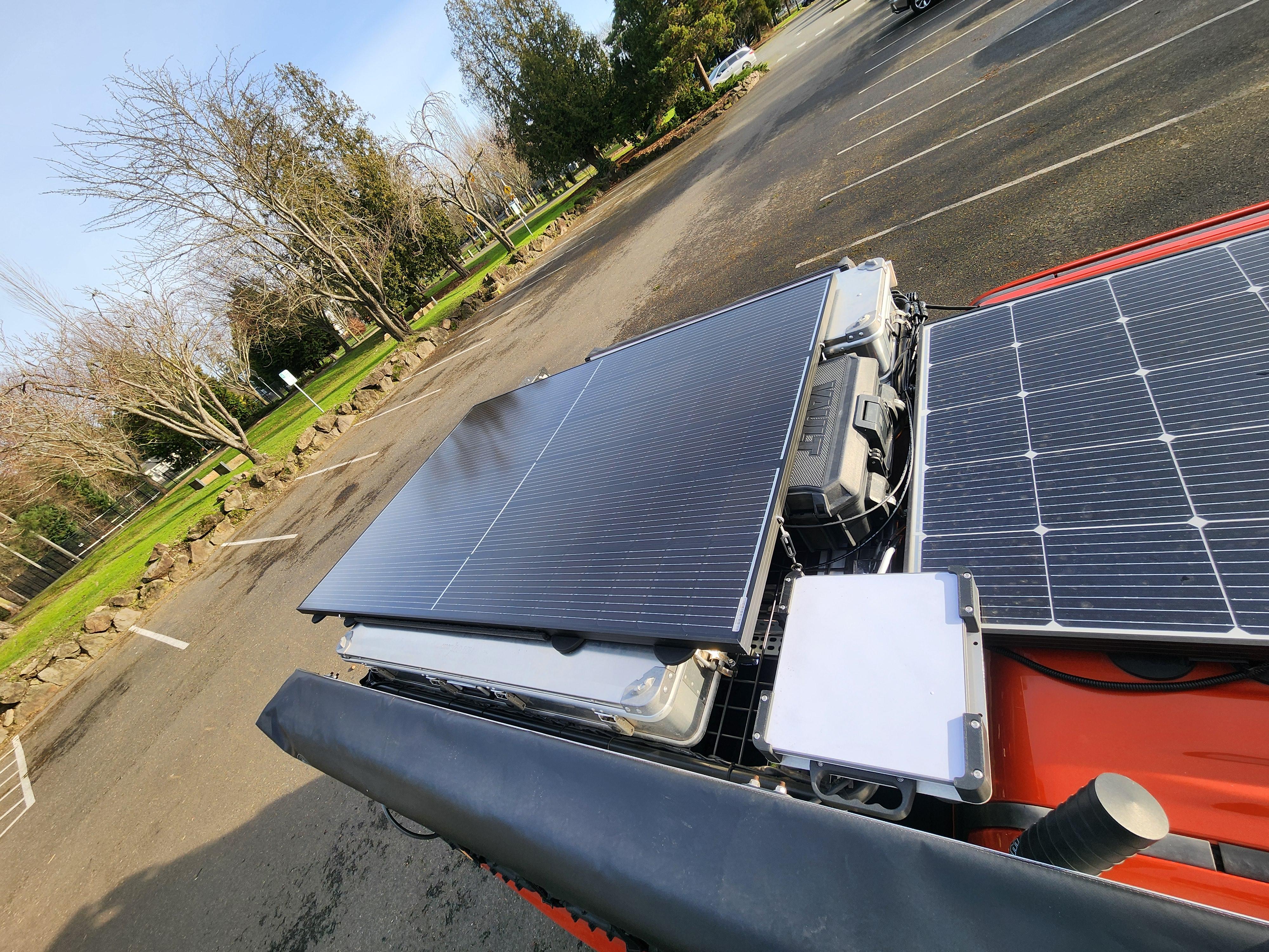 GoalZero Yeti Pro 4000 kit solare 2x Boulder 200