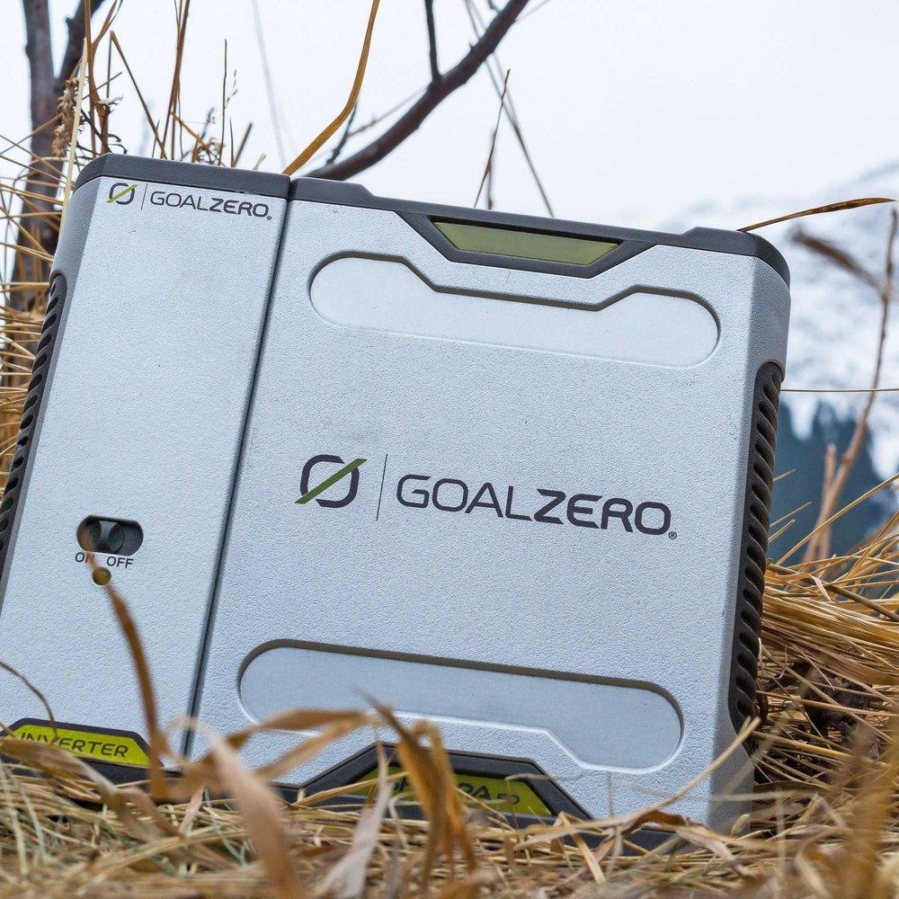 GoalZero Sherpa 50 Power Bank 50Wh con inverter