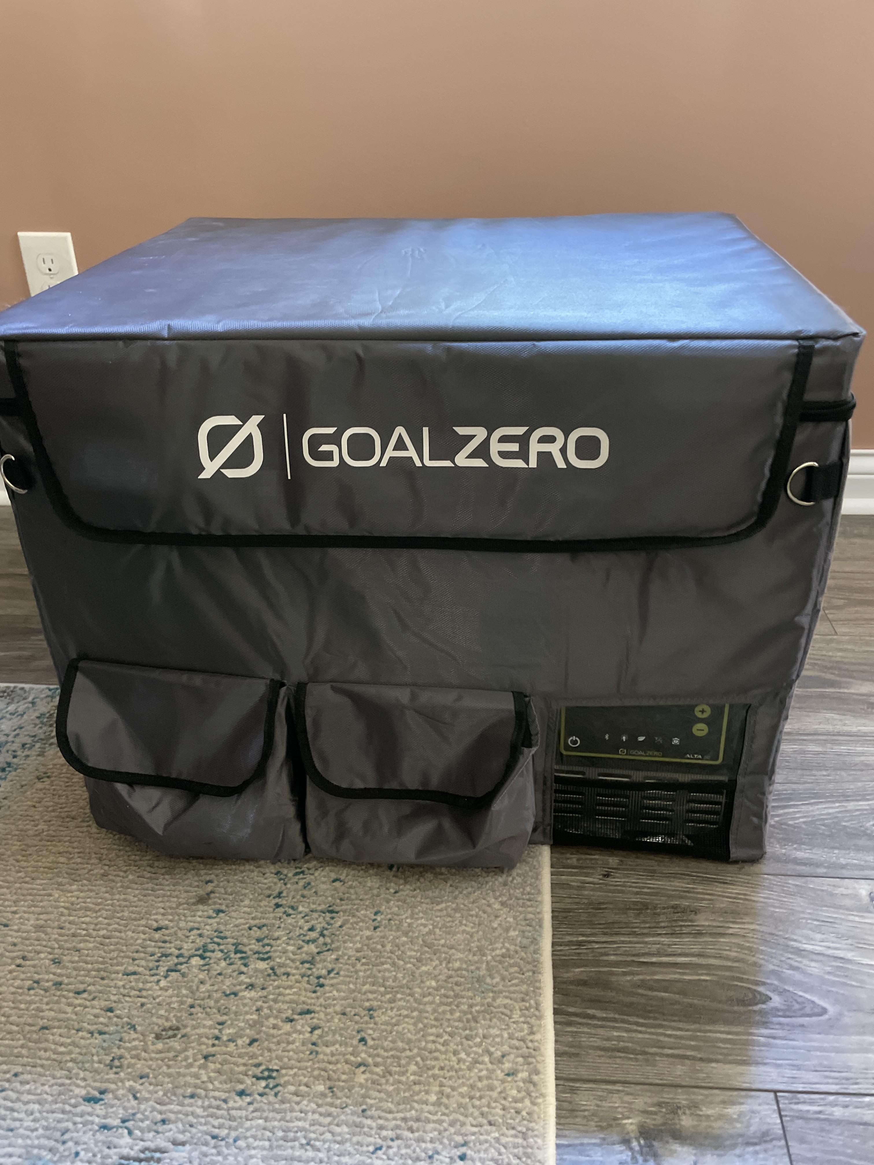 GoalZero Yeti 700 centrale elettrica 677Wh con frigo Alta 50