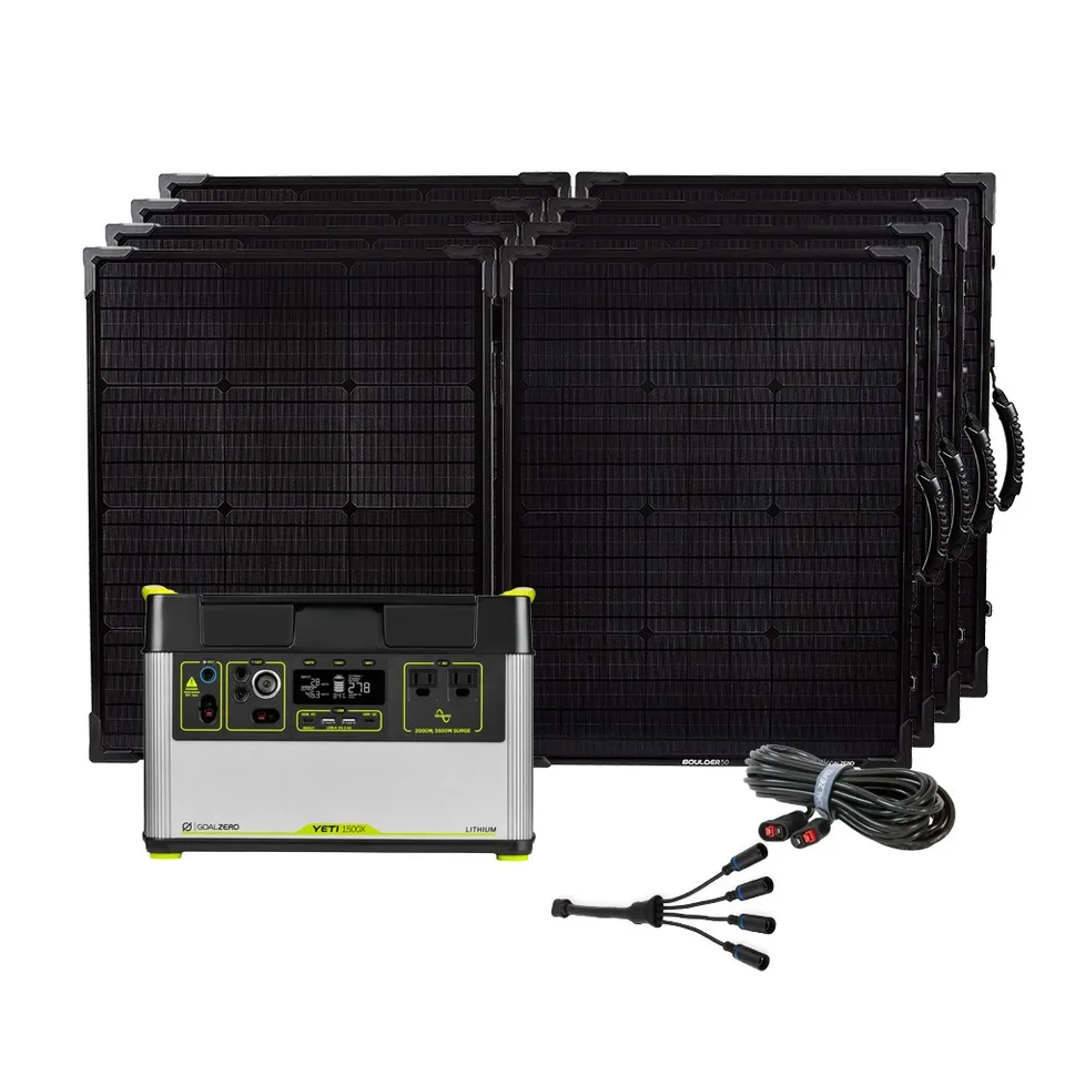 Goal Zero Yeti 1500X generatore solare con 4 Boulder 100 BC