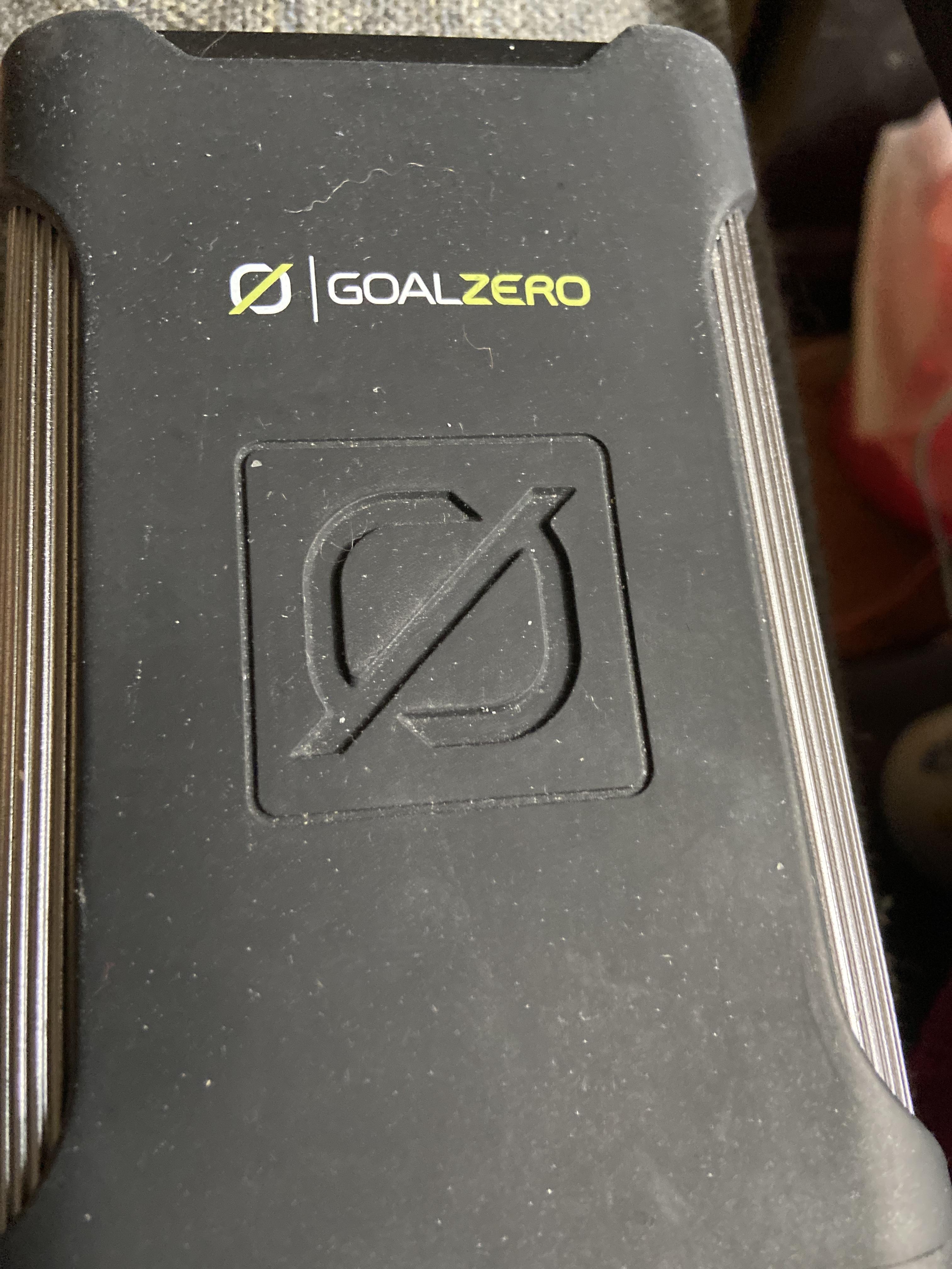 GoalZero Venture 75 + Nomad 10 kit solare IP67