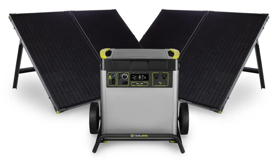 Goal Zero Yeti 6000X generatore solare + 2 Boulder 200 da 6071Wh