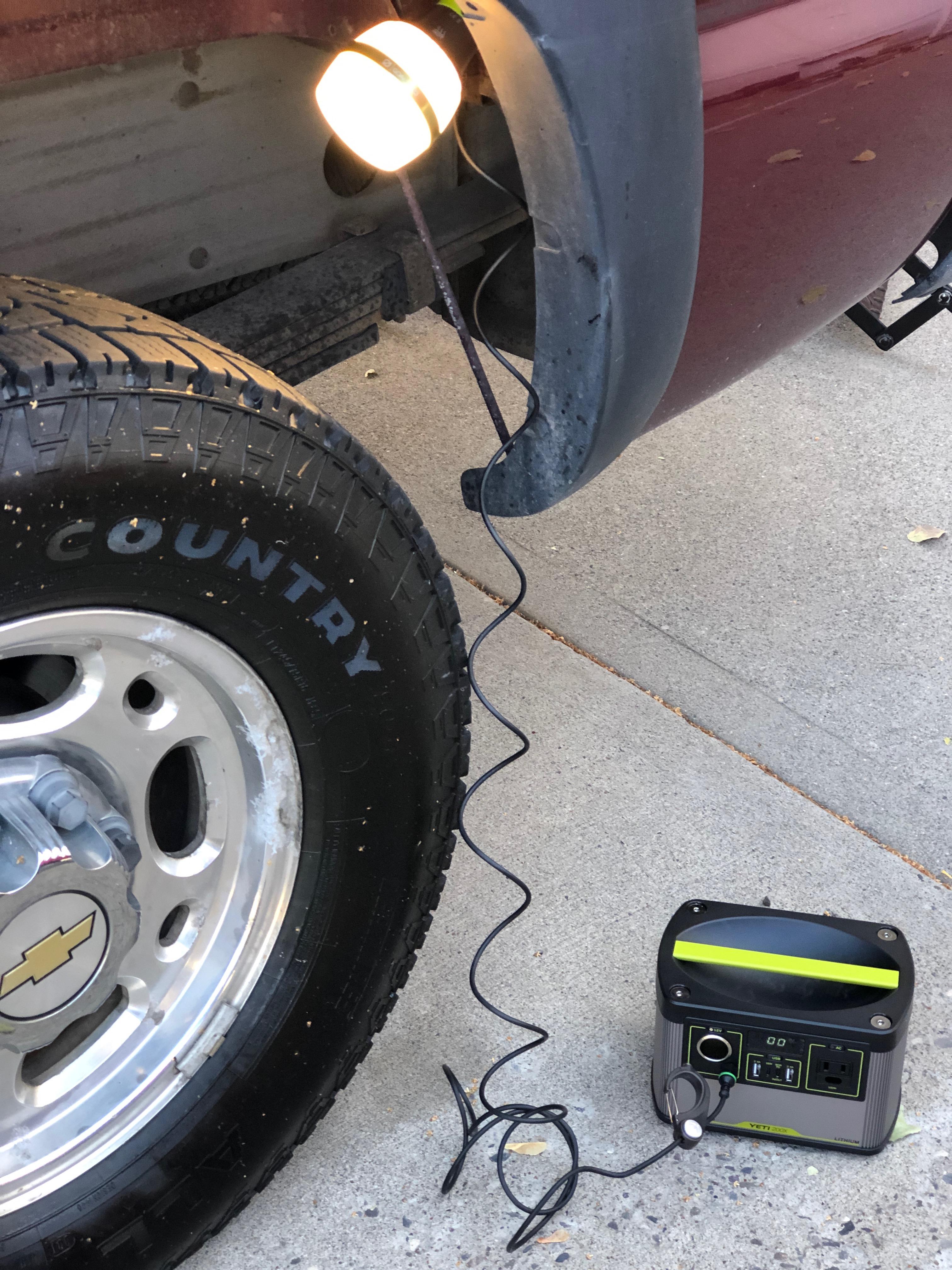 Goal Zero Yeti 200X kit generatore solare Nomad 50+luci