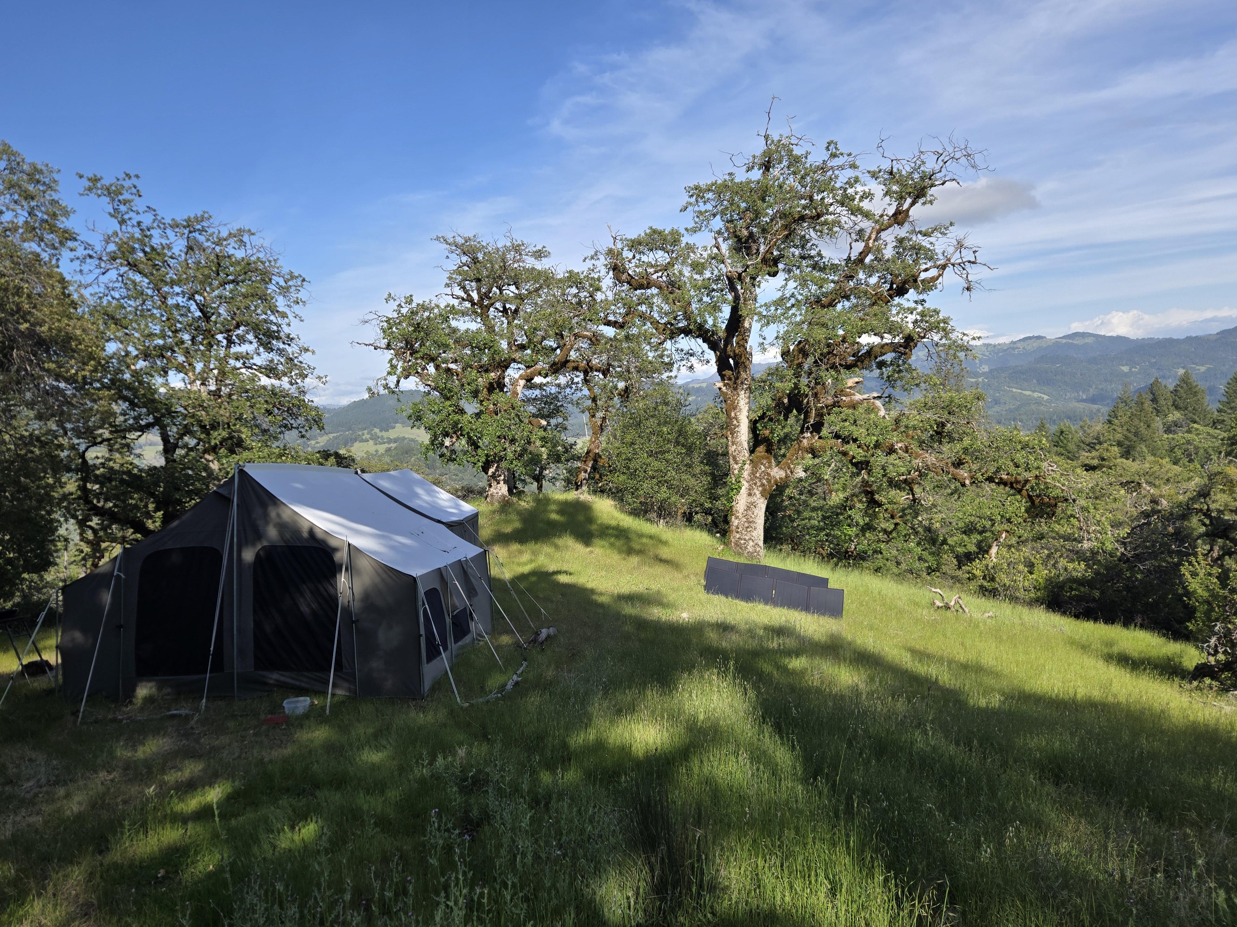 GoalZero Yeti Pro 4000 kit solare 2x Boulder 200