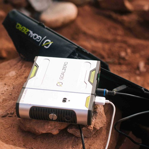 GoalZero Sherpa 50 Power Bank 50Wh con inverter