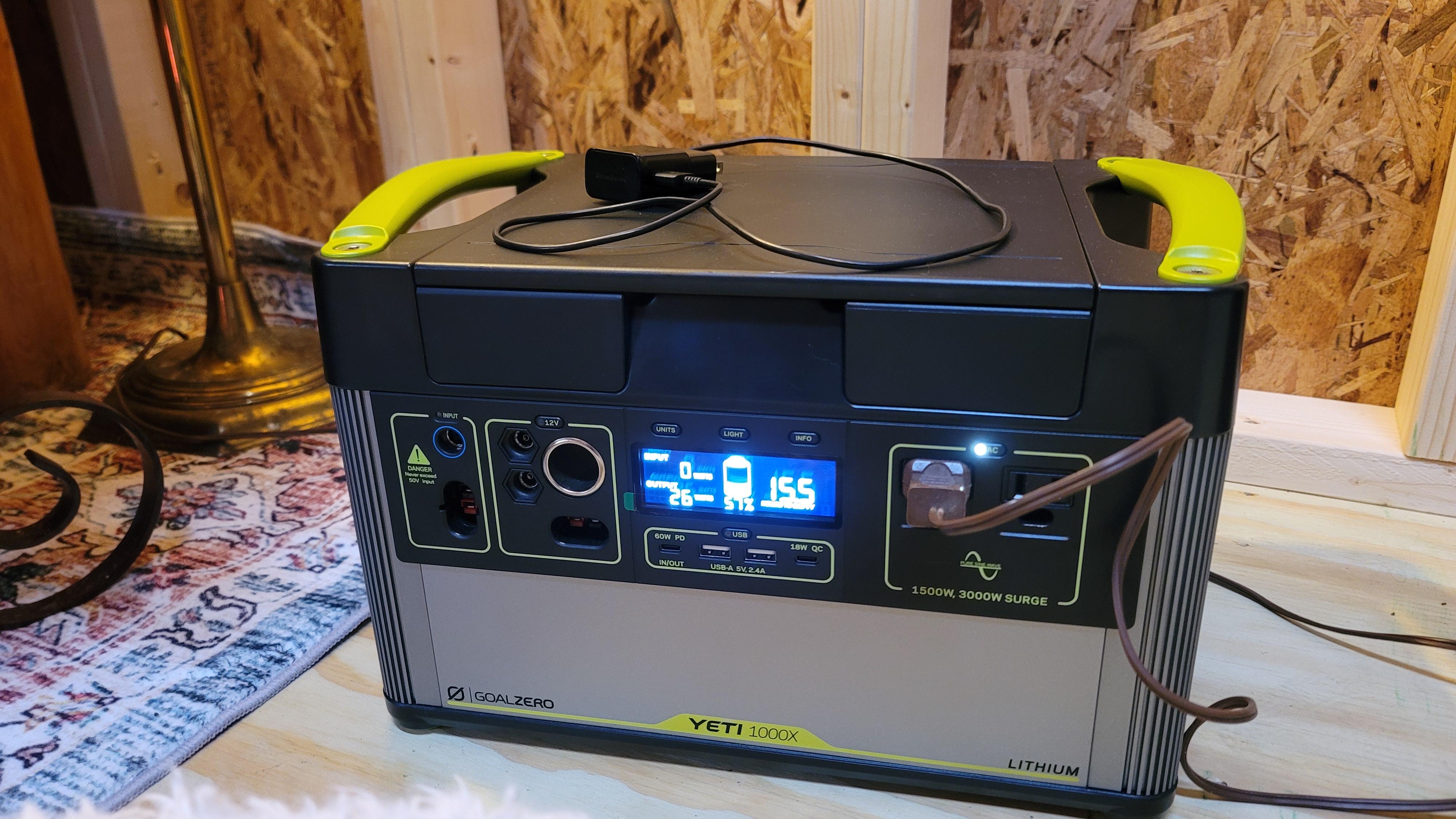 GoalZero Yeti 1000X + Boulder 200 generatore solare 200W