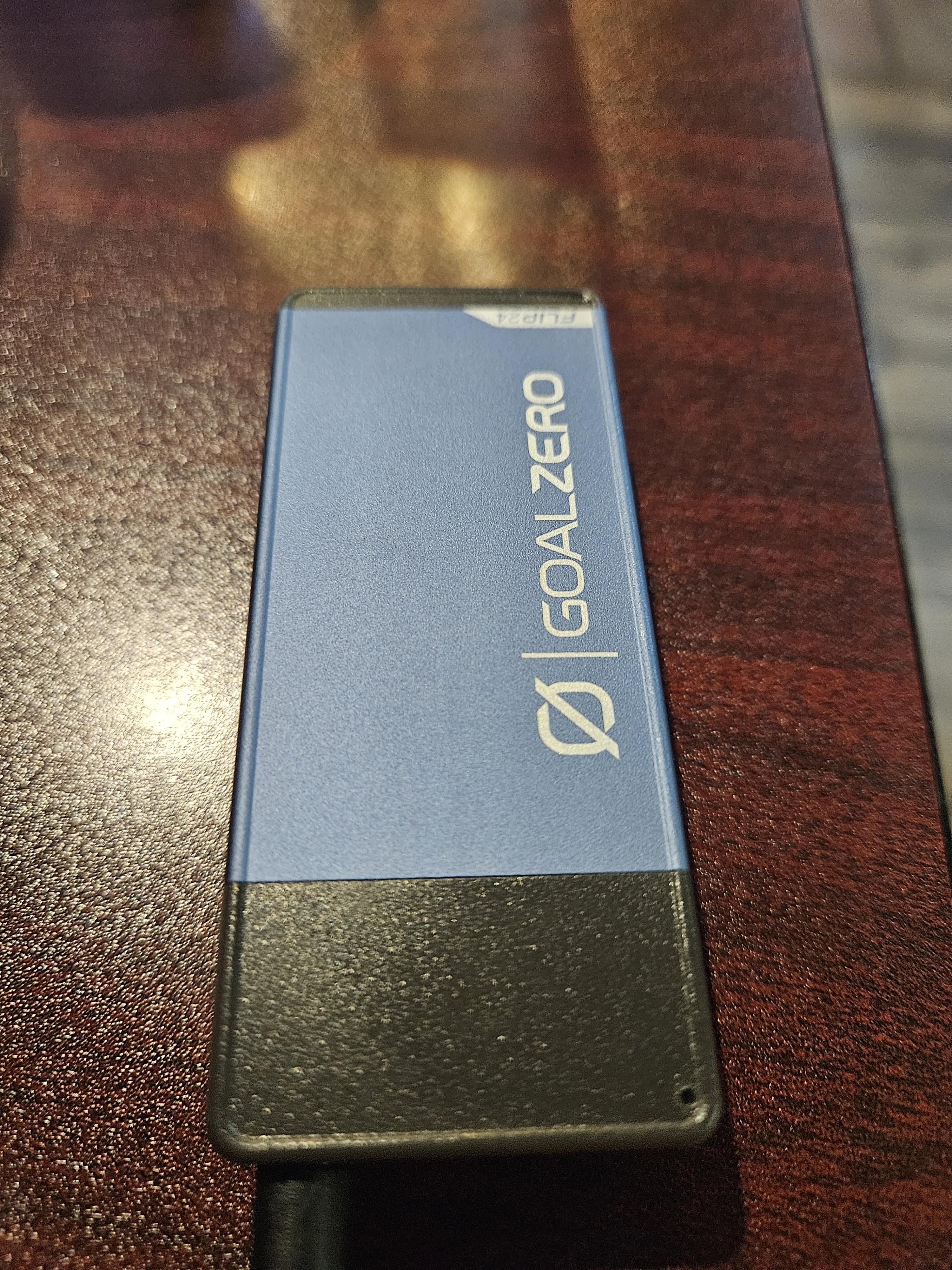 GoalZero Flip 24 power bank USB 6700mAh