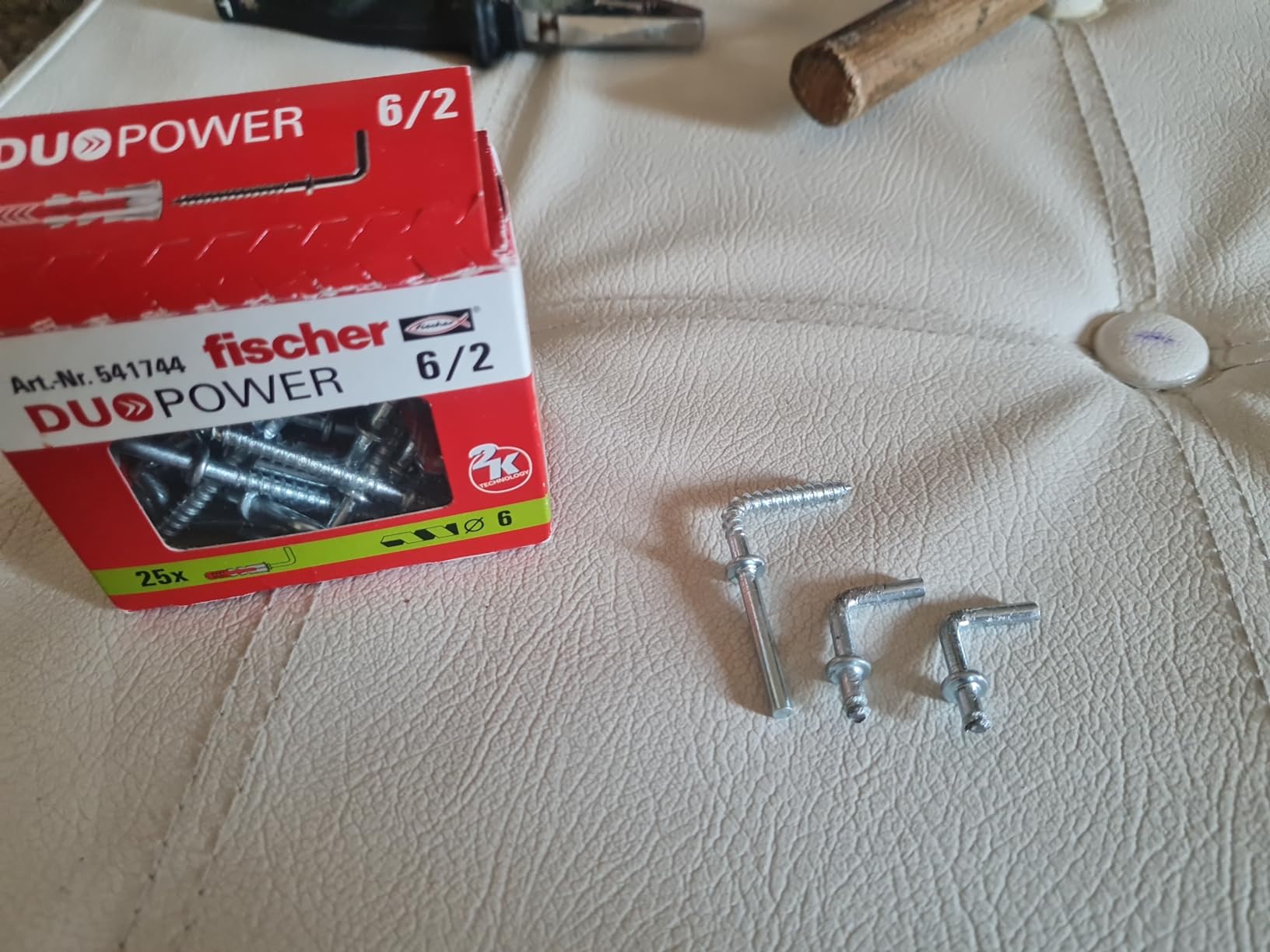Fischer DuoPower 6x30 Tassello Universale Occhiolo Chiuso 25 Pz