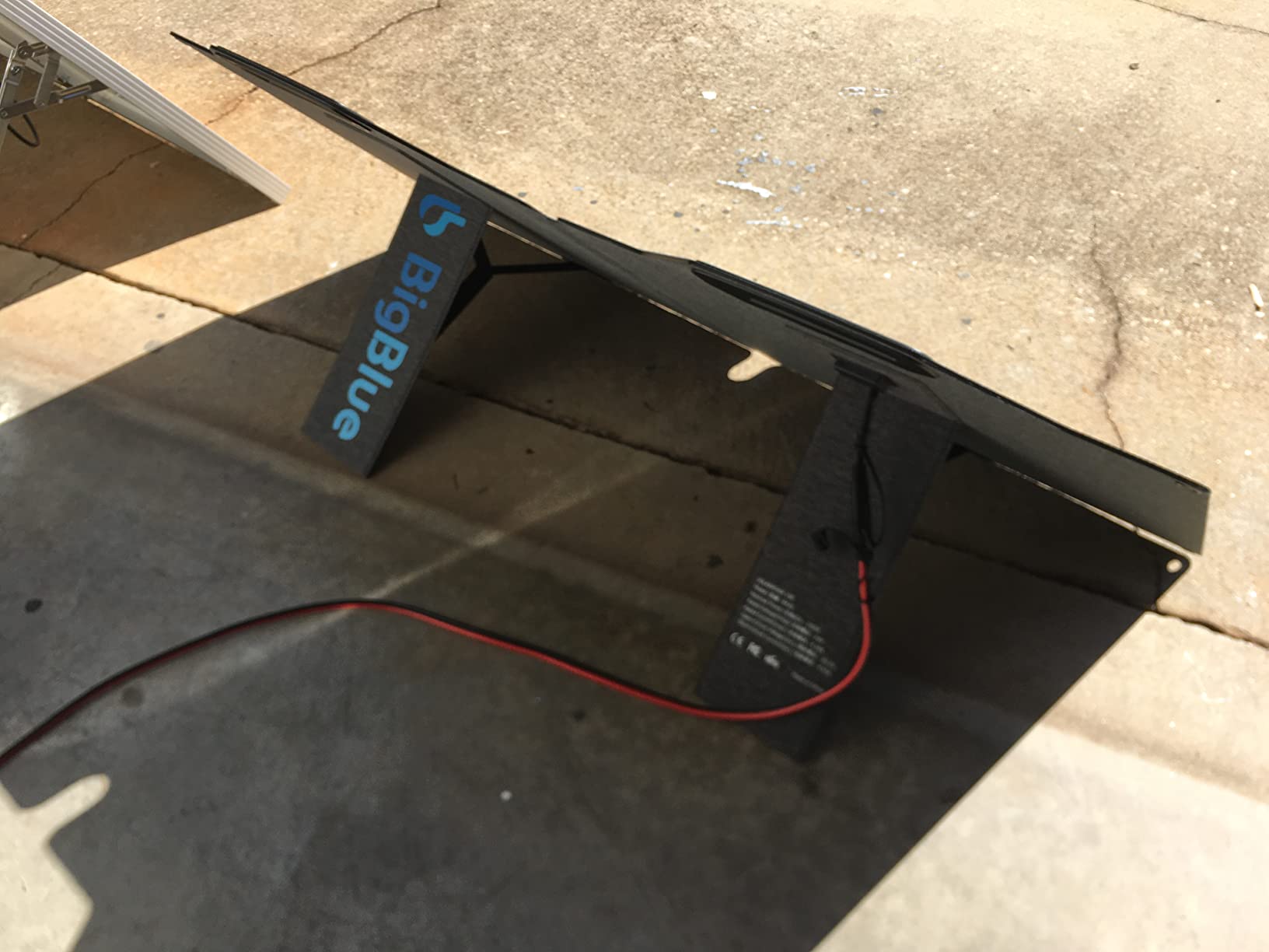 BigBlue SolarPowa 100 pannello solare pieghevole 100W